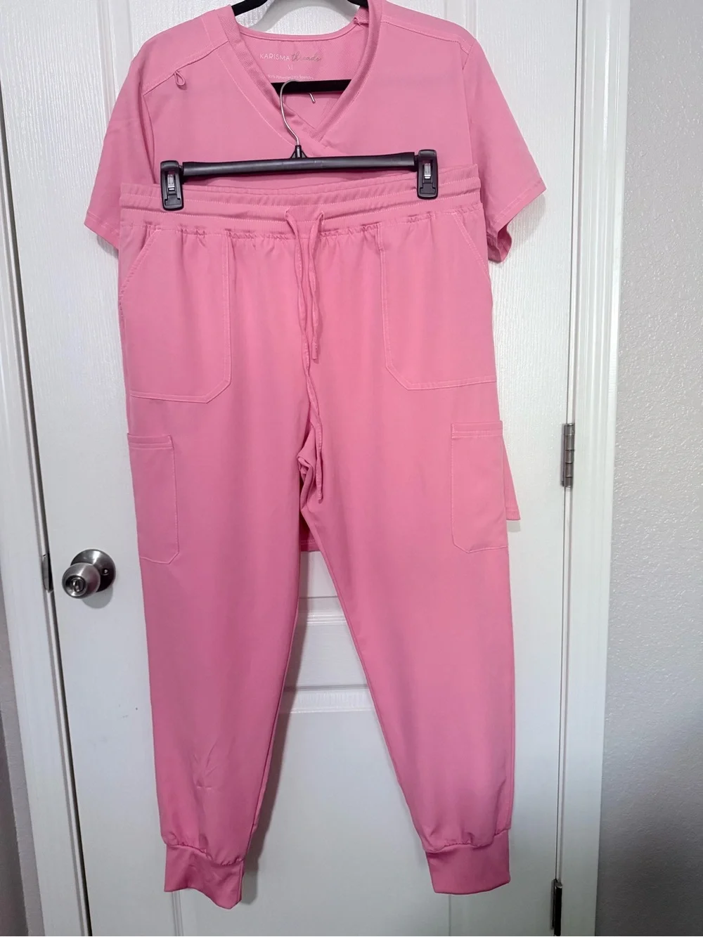 Karisma Treads Womens XL Pink Scrub Set